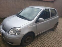 Silber Gebraucht 2004 Toyota Yaris Sol Limousine | 999 € (Superpreis)