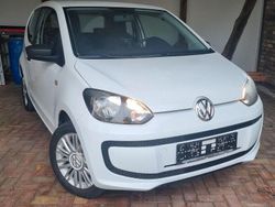 Weiß Gebraucht 2015 VW up! take up! Kleinwagen | 4.700 € (Guter Preis)