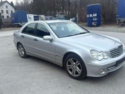 Silber Gebraucht 2004 Mercedes C180 Classic Limousine | 2.400 € (Guter Preis)