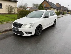 Weiß Gebraucht 2012 Skoda Octavia vRS Kombi | 6.890 € (Guter Preis)