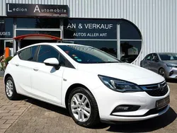 Weiß Gebraucht 2019 Opel Astra Edition Limousine | 11.300 € (Fairer Preis)