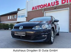 Grau Gebraucht 2015 VW Golf VII LOUNGE Limousine | 11.950 € (Guter Preis)