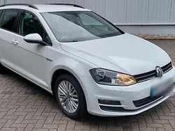 Weiß Gebraucht 2015 VW Golf VII Cup Kombi | 7.800 € (Superpreis)
