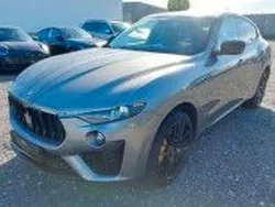 Grau Gebraucht 2020 Maserati GranSport Limousine | 47.999 €
