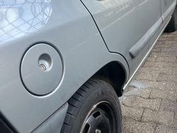 Silber Gebraucht 1996 Renault Clio Kleinwagen | 880 €