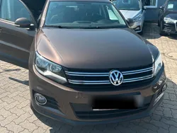 Braun Gebraucht 2013 VW Tiguan Trendline SUV | 9.500 € (Guter Preis)