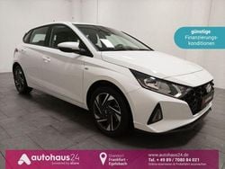 Weiß Gebraucht 2023 Hyundai i20 Select Limousine | 16.470 € (Superpreis)