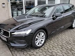 Schwarz Gebraucht 2022 Volvo V60 Core Kombi | 30.590 € (Superpreis)