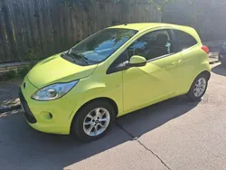 Grün Gebraucht 2013 Ford Ka Kleinwagen | 2.500 €