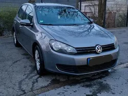 Grau Gebraucht 2009 VW Golf VI Limousine | 4.100 € (Fairer Preis)