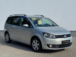 Silber Gebraucht 2010 VW Touran Comfortline Van / Kleinbus | 6.990 € (Etwas zu teuer)