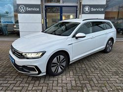 Weiß Gebraucht 2020 VW Passat GTE Kombi | 18.850 € (Guter Preis)