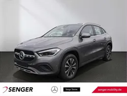 Lack mountaingrau Gebraucht 2022 Mercedes GLA200 Style SUV | 33.540 € (Guter Preis)