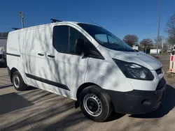 Weiß Gebraucht 2016 Ford Transit Custom Van / Kleinbus | 7.500 €