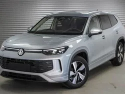 Silber Neu 2025 VW Tayron SUV | 45.486 € (Etwas zu teuer)