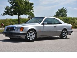Brillantsilber metallic Gebraucht 1993 Mercedes 230 Coupé | 8.755 €