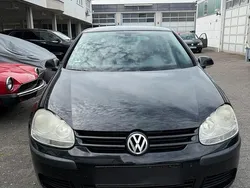 Schwarz Gebraucht 2004 VW Golf IV Kleinwagen | 3.200 € (Fairer Preis)