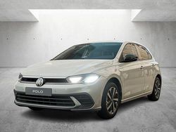 Grau Neu 2025 VW Polo Limousine | 26.890 € (Teuer)