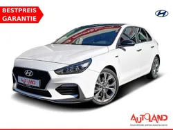 Weiß Gebraucht 2019 Hyundai i30 N Line Limousine | 19.990 € (Teuer)