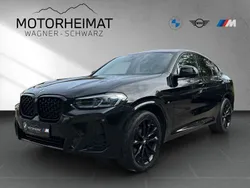 Saphirschwarz (metallic) Gebraucht 2022 BMW X4 Sport Line SUV | 41.750 € (Guter Preis)