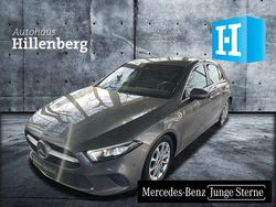 Grau Gebraucht 2020 Mercedes A180 Limousine | 20.800 € (Guter Preis)