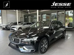 Black solid Gebraucht 2020 Volvo V60 Inscription Kombi | 27.490 € (Superpreis)