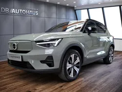 Grün Gebraucht 2023 Volvo XC40 Plus SUV | 26.890 € (Fairer Preis)