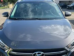 Braun Gebraucht 2017 Hyundai Tucson Premium SUV | 13.000 € (Fairer Preis)