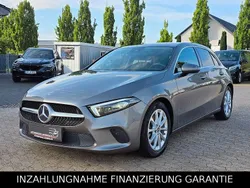 Grau Gebraucht 2019 Mercedes A220 Business Limousine | 24.499 € (Fairer Preis)