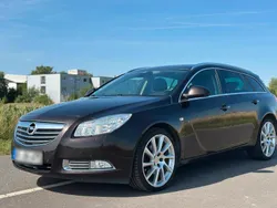 Braun Gebraucht 2011 Opel Insignia Kombi | 4.700 € (Guter Preis)