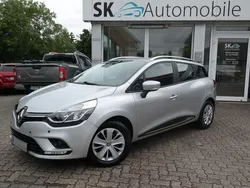 Silber Gebraucht 2018 Renault Clio IV Limousine | 10.900 € (Fairer Preis)