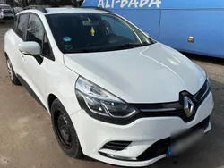 Weiß Gebraucht 2017 Renault Clio GrandTour Kombi | 6.000 € (Etwas zu teuer)