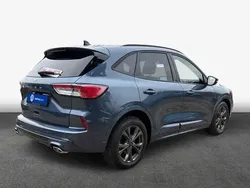 Chrome blue metallic Gebraucht 2024 Ford Kuga ST-Line X SUV | 25.970 € (Superpreis)