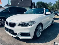 Weiß Gebraucht 2017 BMW 220 M Sport Cabrio | 20.450 €