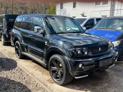 Schwarz Gebraucht 2004 Mitsubishi Pajero Edition SUV | 6.999 € (Guter Preis)