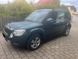 Grün Gebraucht 2010 Skoda Yeti SUV | 2.200 € (Superpreis)