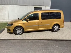 Gelb Gebraucht 2017 VW Caddy Maxi Trendline Van / Kleinbus | 19.890 € (Teuer)
