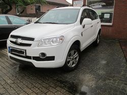 Weiß Gebraucht 2010 Chevrolet Captiva SUV | 14.800 €