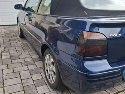 Blau Gebraucht 2000 VW Golf Cabriolet Highline Cabrio | 1.390 € (Superpreis)