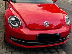 Rot Gebraucht 2016 VW Beetle Design Limousine | 12.950 € (Fairer Preis)
