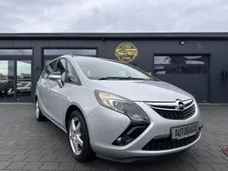 Argonsilber/sovereign/switchbl Gebraucht 2016 Opel Zafira Tourer Edition Van / Kleinbus | 7.499 € (Fairer Preis)