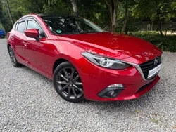 Rot Gebraucht 2016 Mazda 3 Nakama Limousine | 12.999 € (Fairer Preis)