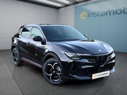 Schwarz Neu 2025 Alfa Romeo GT Junior SUV | 31.749 € (Fairer Preis)