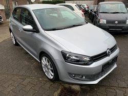 Silber Gebraucht 2010 VW Polo Sound Kleinwagen | 6.850 € (Etwas zu teuer)