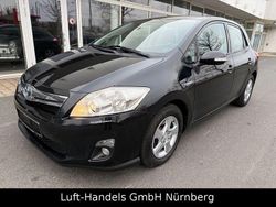 Schwarz Gebraucht 2011 Toyota Auris Hybrid Life Limousine | 6.560 € (Fairer Preis)