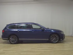 Blau Gebraucht 2022 VW Passat R-line Kombi | 18.480 € (Guter Preis)