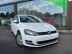 Weiß Gebraucht 2016 VW Golf VII Comfortline Limousine | 12.500 € (Fairer Preis)