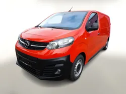 Rot Neu 2024 Opel Vivaro-e Combi Edition Van | 26.488 €