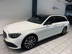 Weiß Gebraucht 2024 Mercedes E220 Limousine | 39.000 € (Fairer Preis)