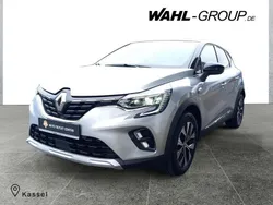 Grau Gebraucht 2024 Renault Captur Techno SUV | 22.880 € (Fairer Preis)